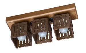 Дерев'яна стельова люстра з 3 плафонами