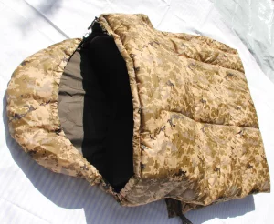 Спальник зимовий до -20° Спальний мішок зимовий широкий 85*205см з капюшоном спальник ковдра Піксель