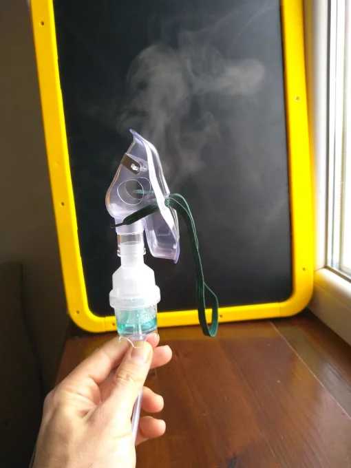 Небулайзерна камера Юлайзер (Ulaizer) універсальна. Розпилювач, ємність, стаканчик для ліків