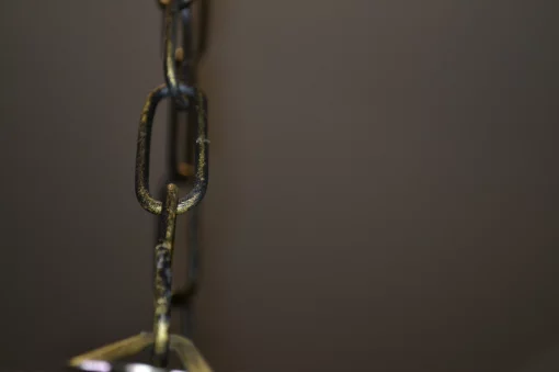 Дерев'яна люстра в альтанку Конус 2