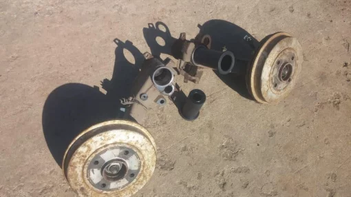 Капролонові втулки задньої балки Peugeot 206, Пежо 106, Peugeot 106, Режо 206 із сальником