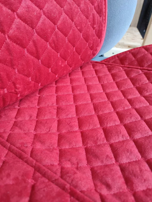 Накидки на сидіння авто з АЛЬКАНТАРИ (штучної замші). Червоні. 2 передніх