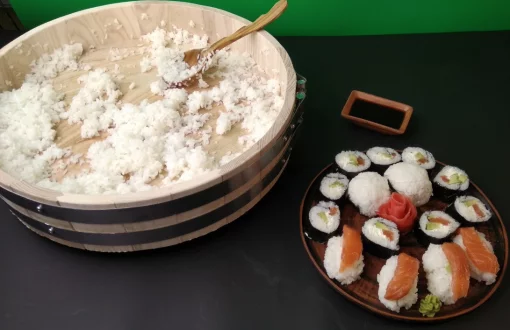 Хангири (діжка для рису) 52 див.