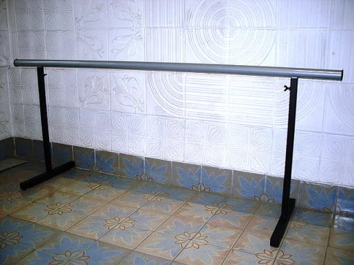 Балетний хореографічний станок. 2 метри. Металевий.