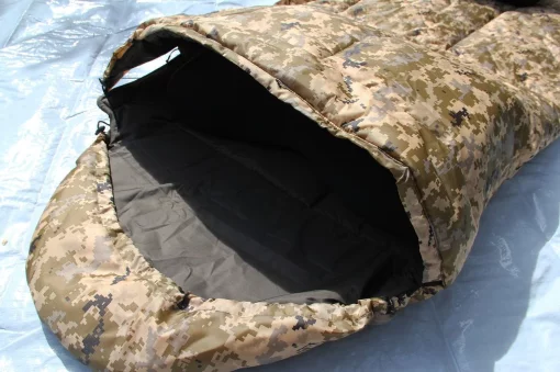 Теплий спальник зимовий піксель, метровий. Спальний мішок Ботал. Дуже широка, ковдра до -40