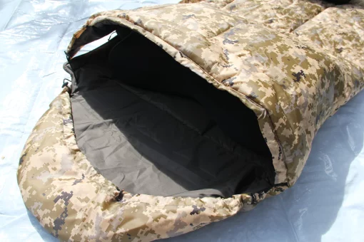 Спальник зимовий до -20° Спальний мішок зимовий широкий 85*205см з капюшоном спальник ковдра Піксель